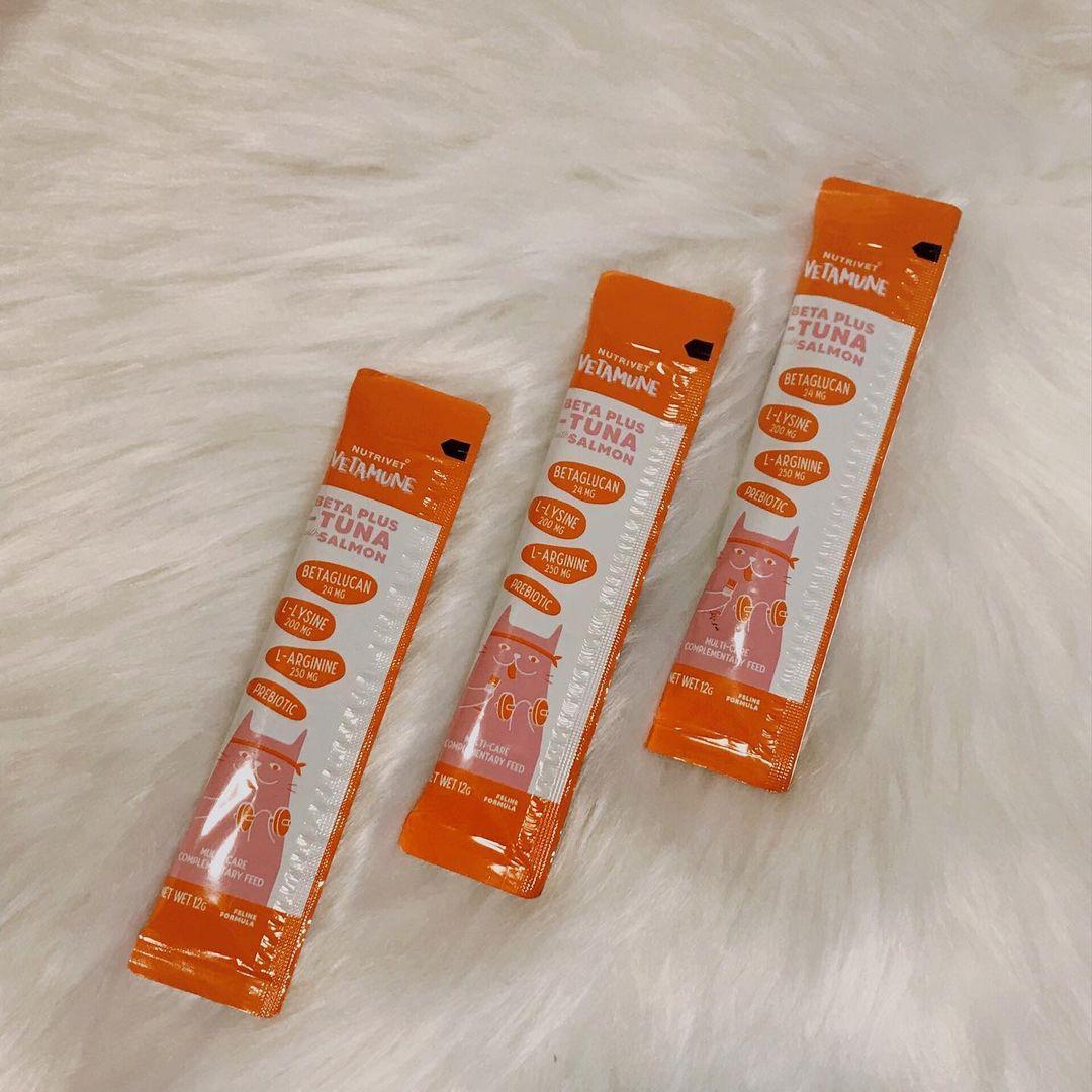 [ยกกล่อง 30 ซอง] VETAMUNE Beta Plus ขนมแมวเลียวิตามิน เวทต้ามูน เสริมภูมิ ปรับสมดุลลำไส้ ขนาด 12 กรัม